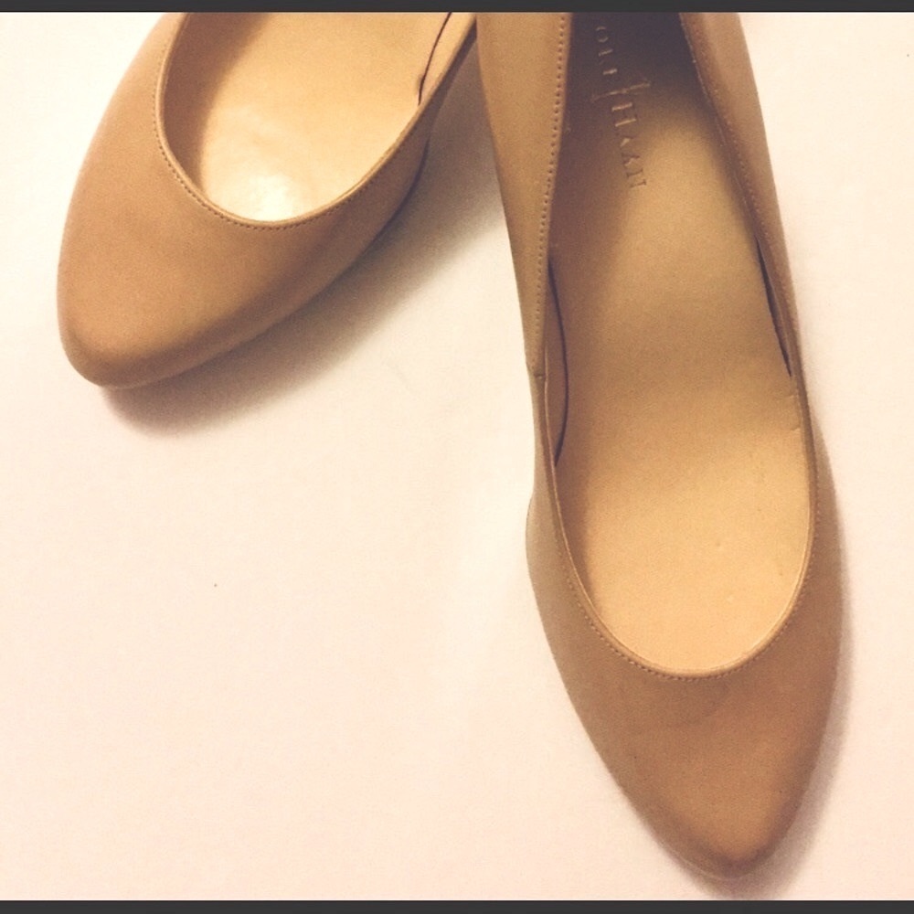 Cole Haan Beige Tan Pumps Size 6 - Sale!